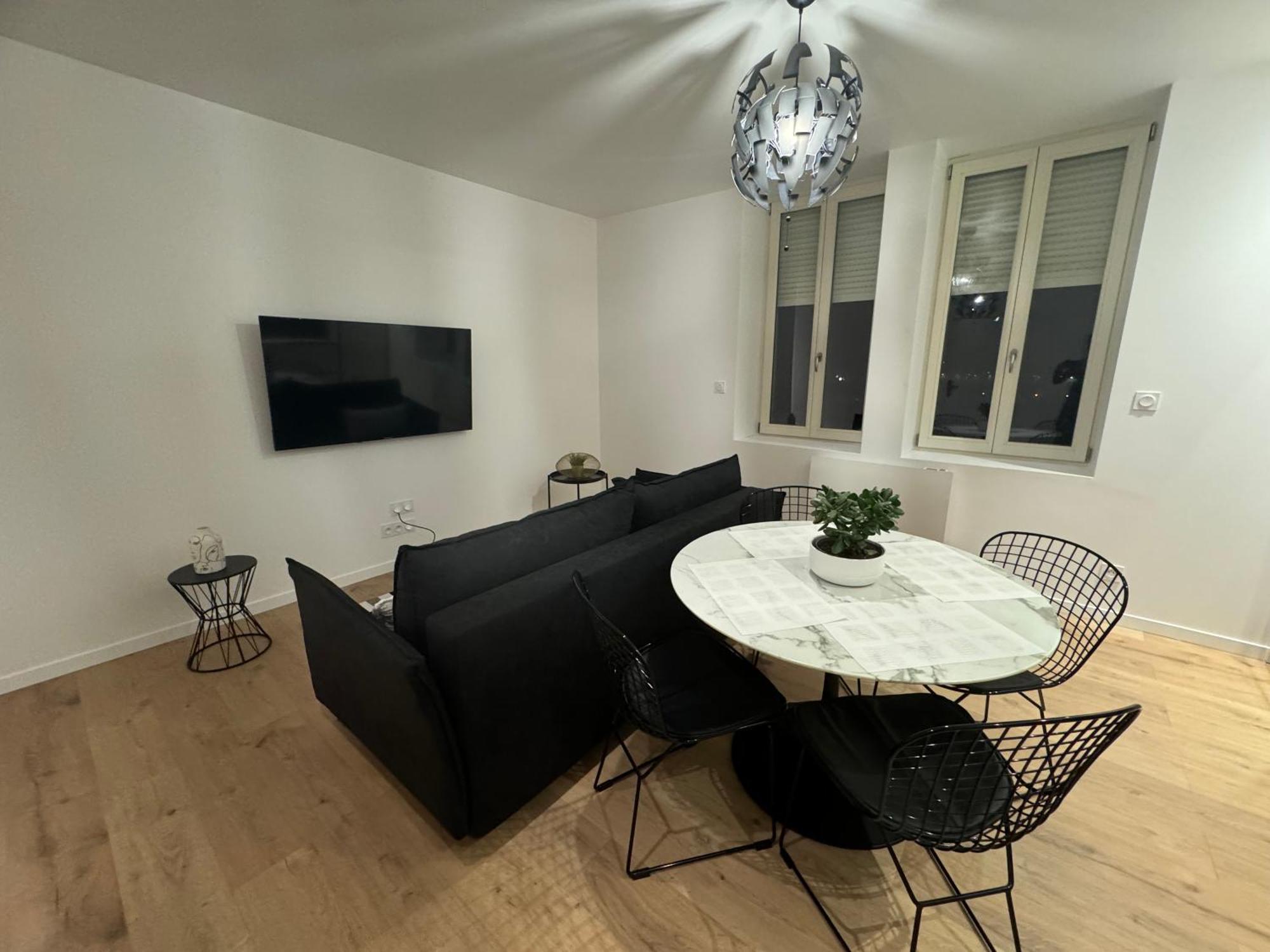 Nilvange Appartement VIII - Haut Standing Proche Luxembourg Et Cattenom מראה חיצוני תמונה