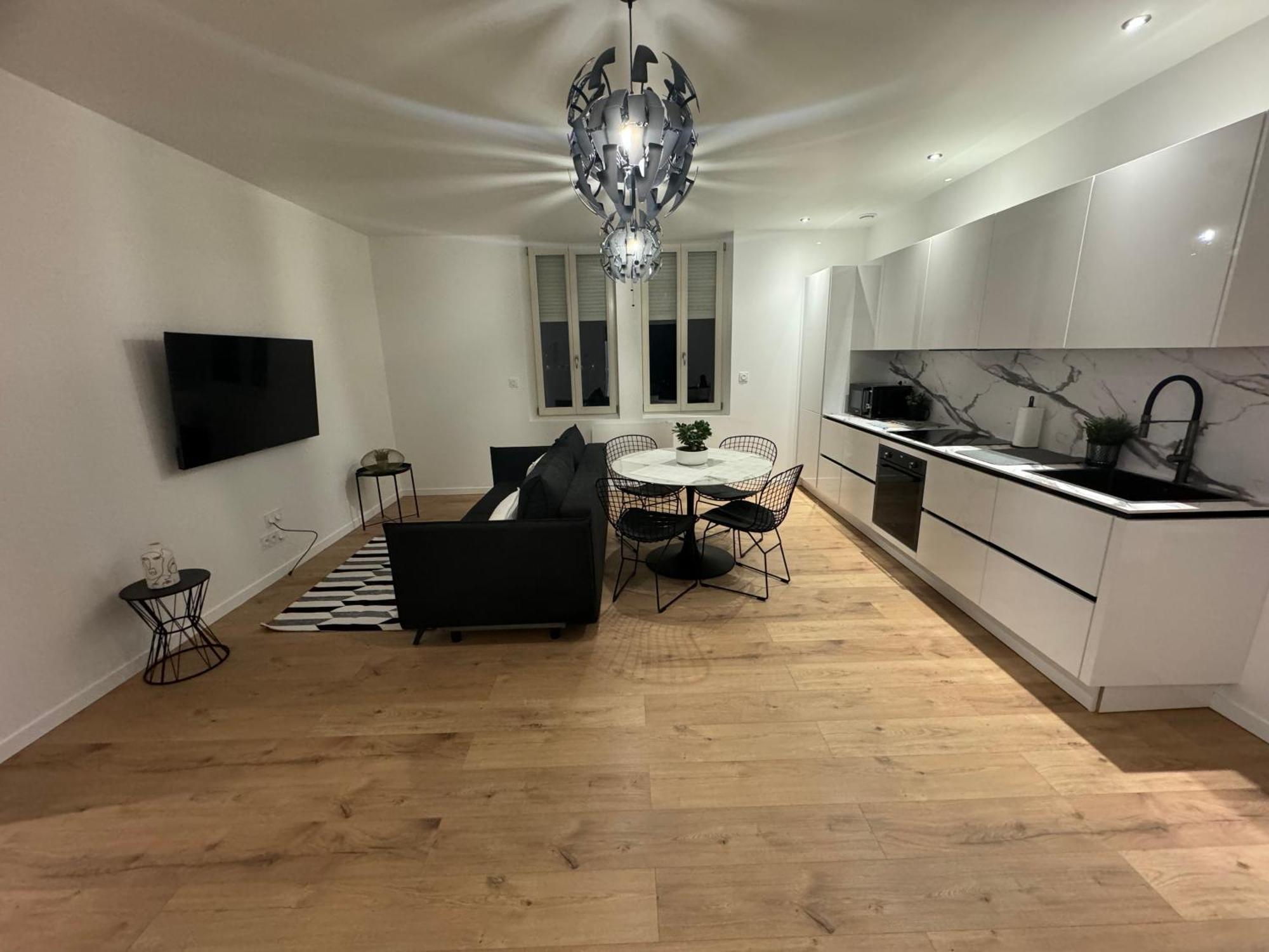 Nilvange Appartement VIII - Haut Standing Proche Luxembourg Et Cattenom מראה חיצוני תמונה